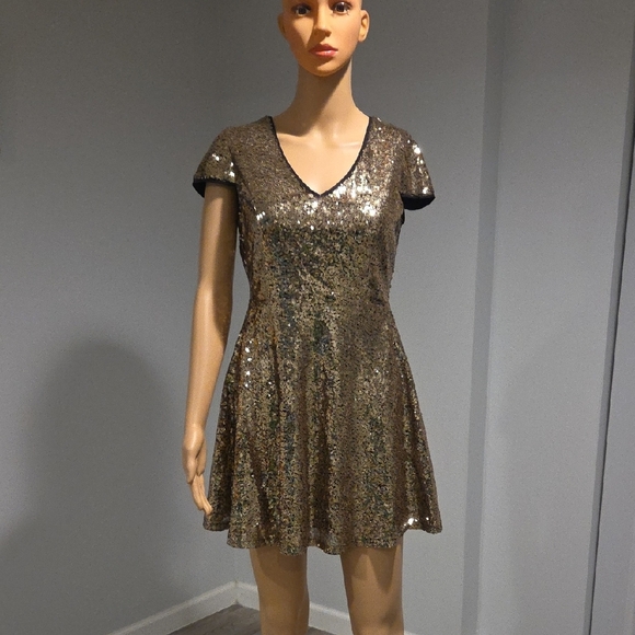 Lulu's Gold Sequin Cocktail Mini Dress - Picture 1 of 10